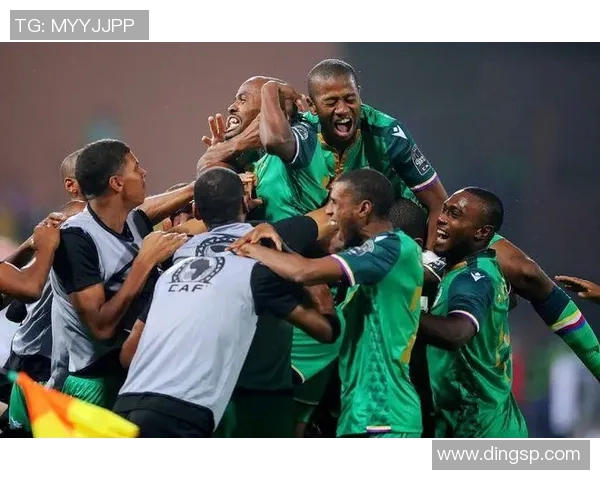 成都足球队在奥运会上的团队协作表现值得称赞与反思的深度点评