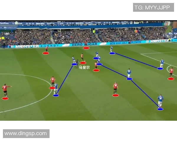 杭州羽毛球队边路渗透战术解析与热点探讨 杭州羽毛球队边路渗透战术解析与热点探讨